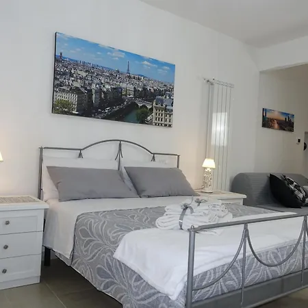 Maison Charlotte * Рим