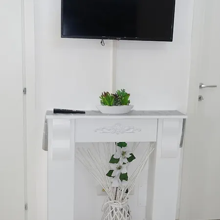 Maison Charlotte Рим