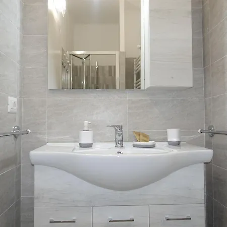 Maison Charlotte Апартаменты Рим