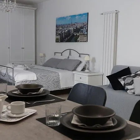 Apartment Maison Charlotte Rome